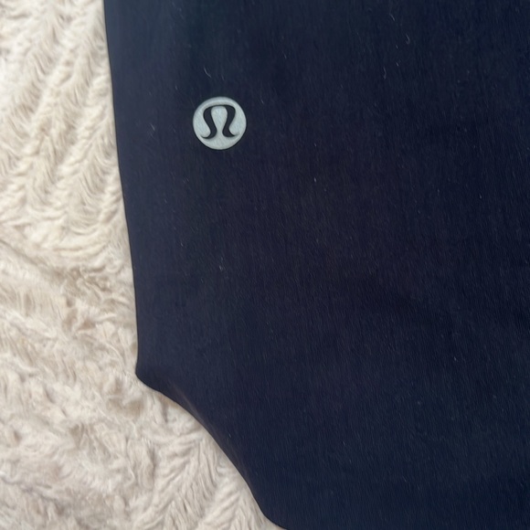 Lululemon Water Bound Singlet Apex Stripe Printed Black Dune tank, Medium 8-10 - Picture 5 of 16